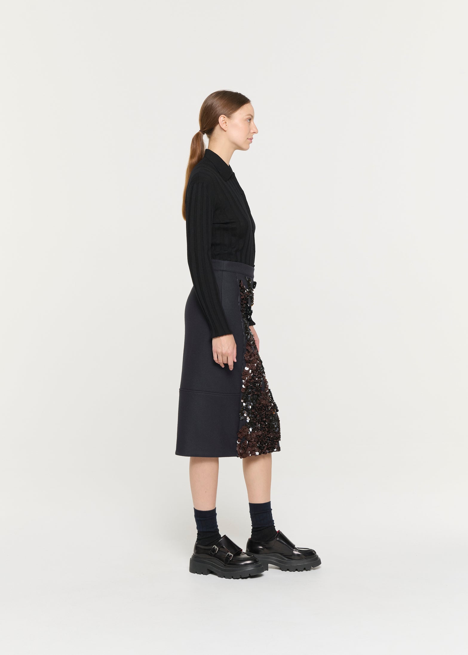 ダブルウール エンブロイダリ―スカート