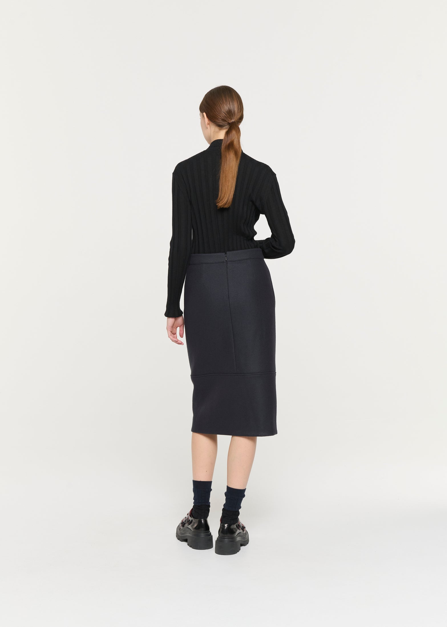 ダブルウール エンブロイダリ―スカート