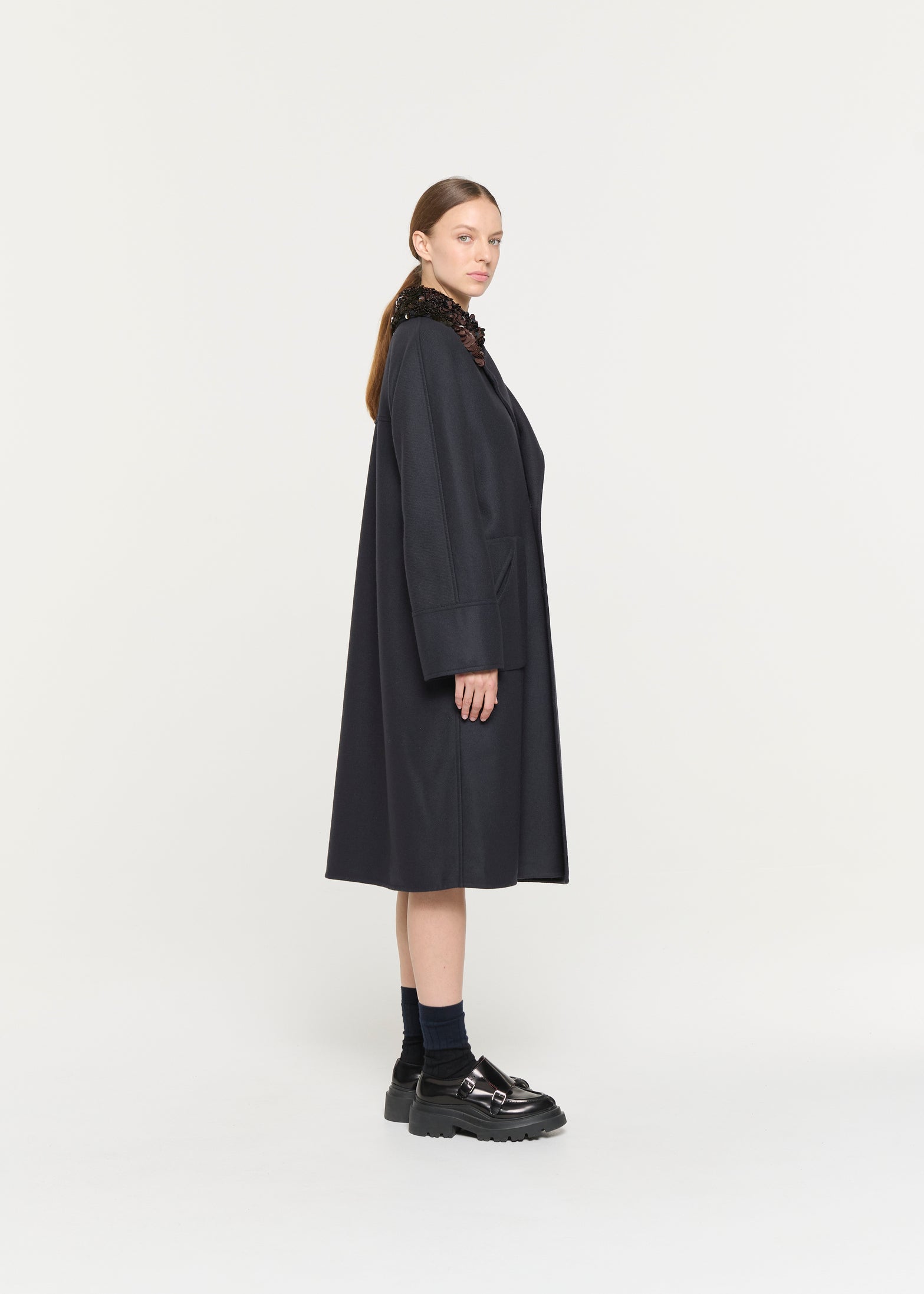 ダブルウール エンブロイダリ―カラーコート