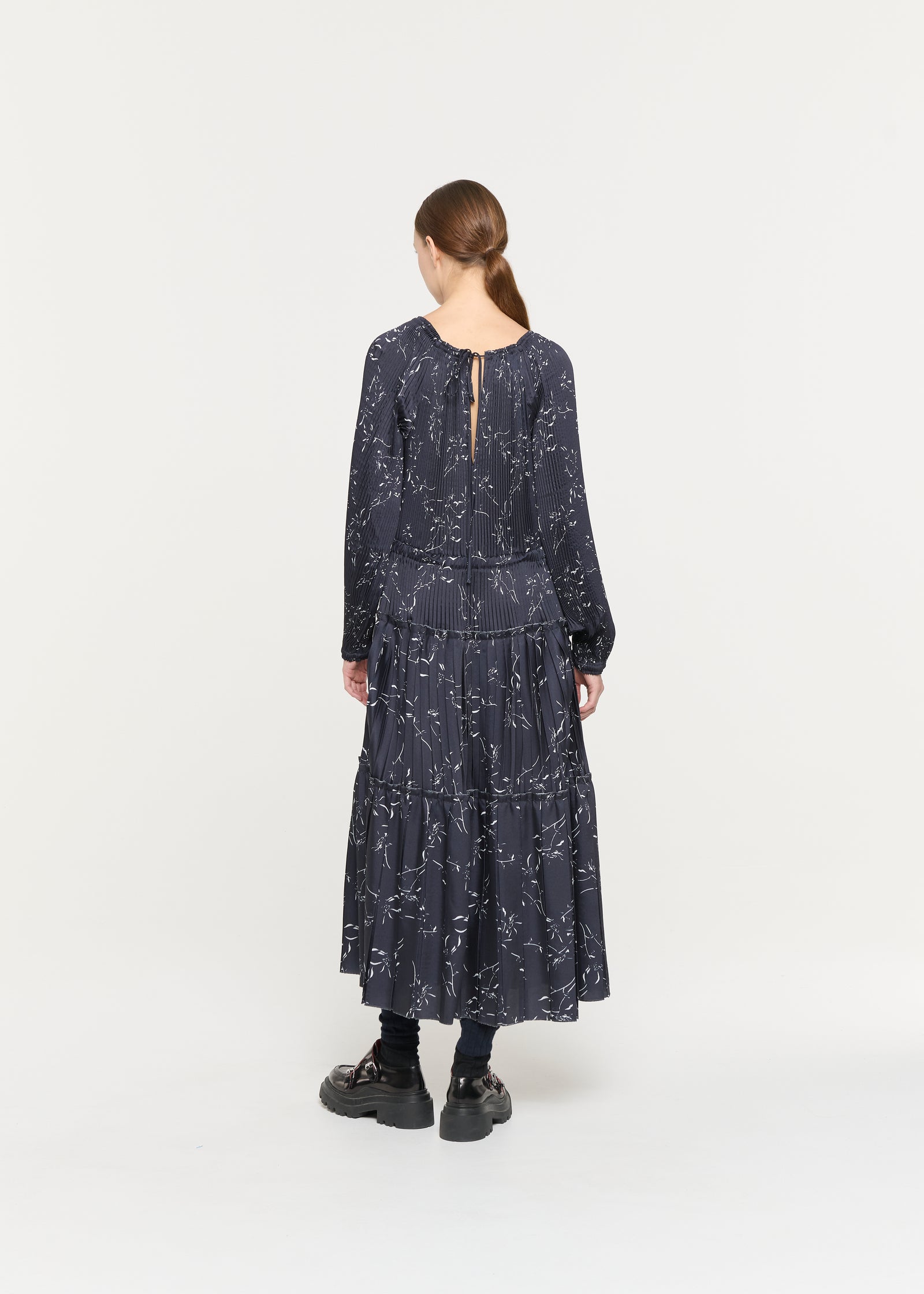 シアノタイプツイル ロングスリーブプリーツドレス