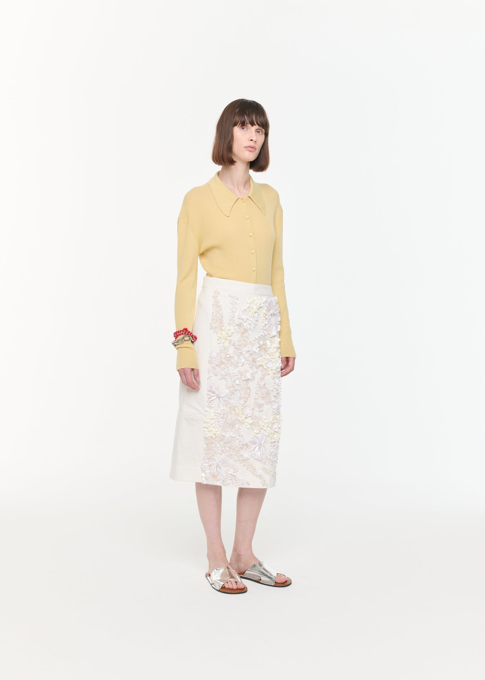 スパンコールパネル付きホワイトドリルスカート