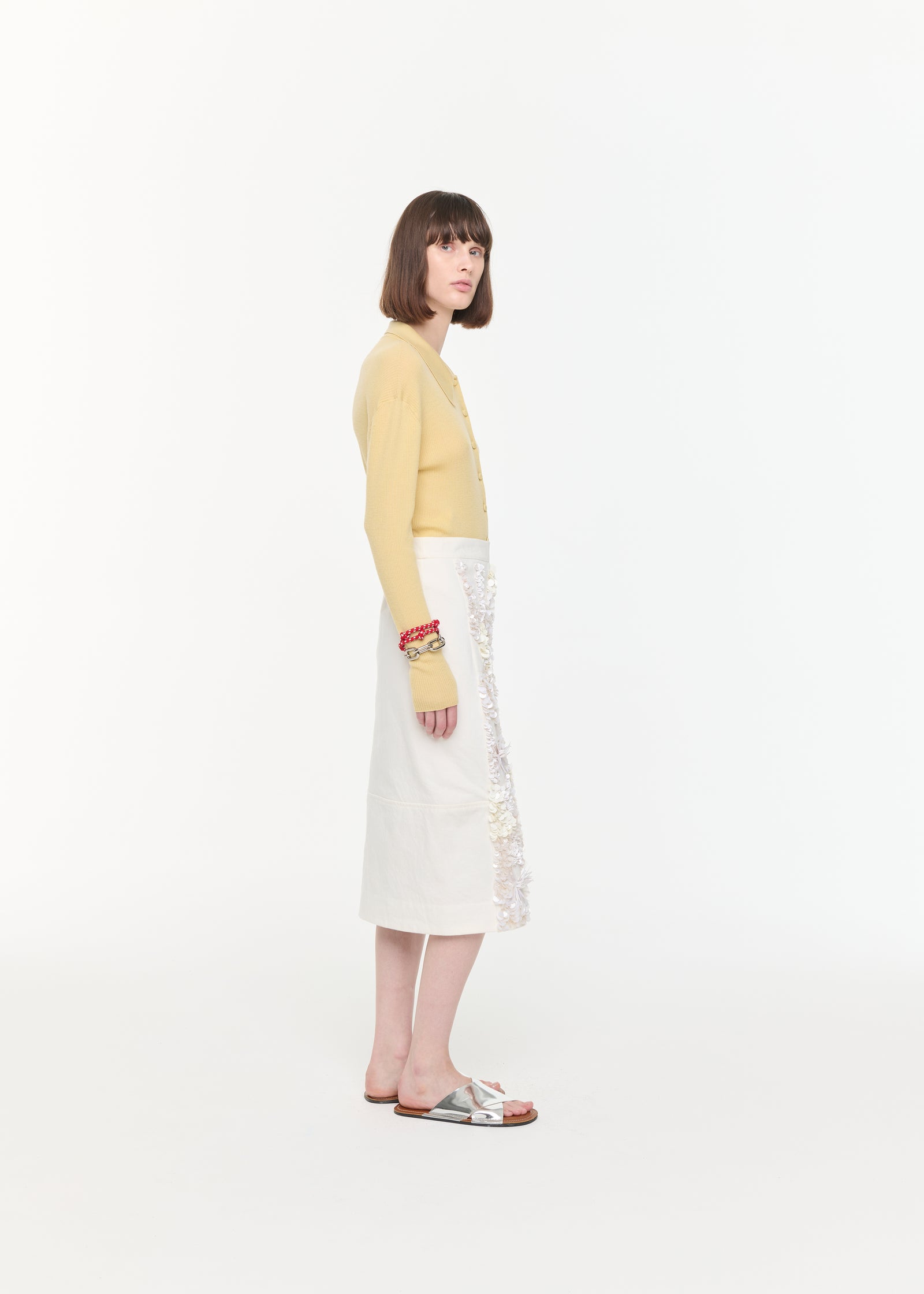 スパンコールパネル付きホワイトドリルスカート