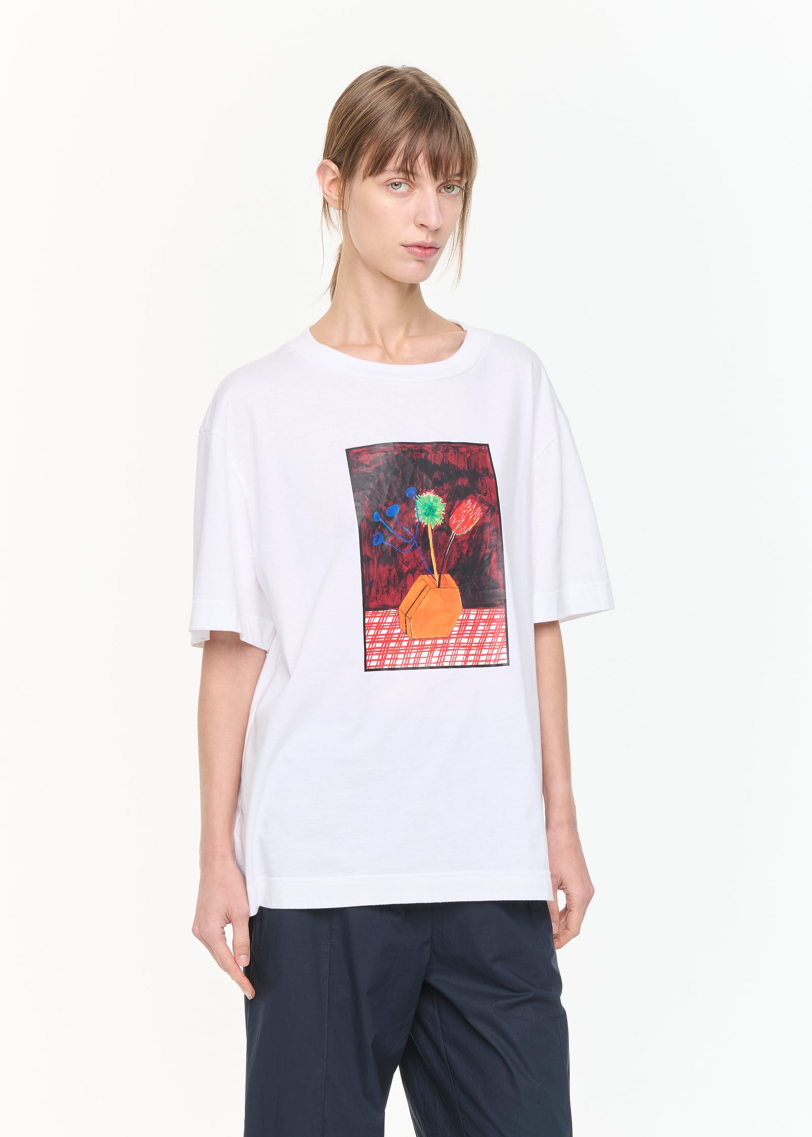 花瓶プリントTシャツ