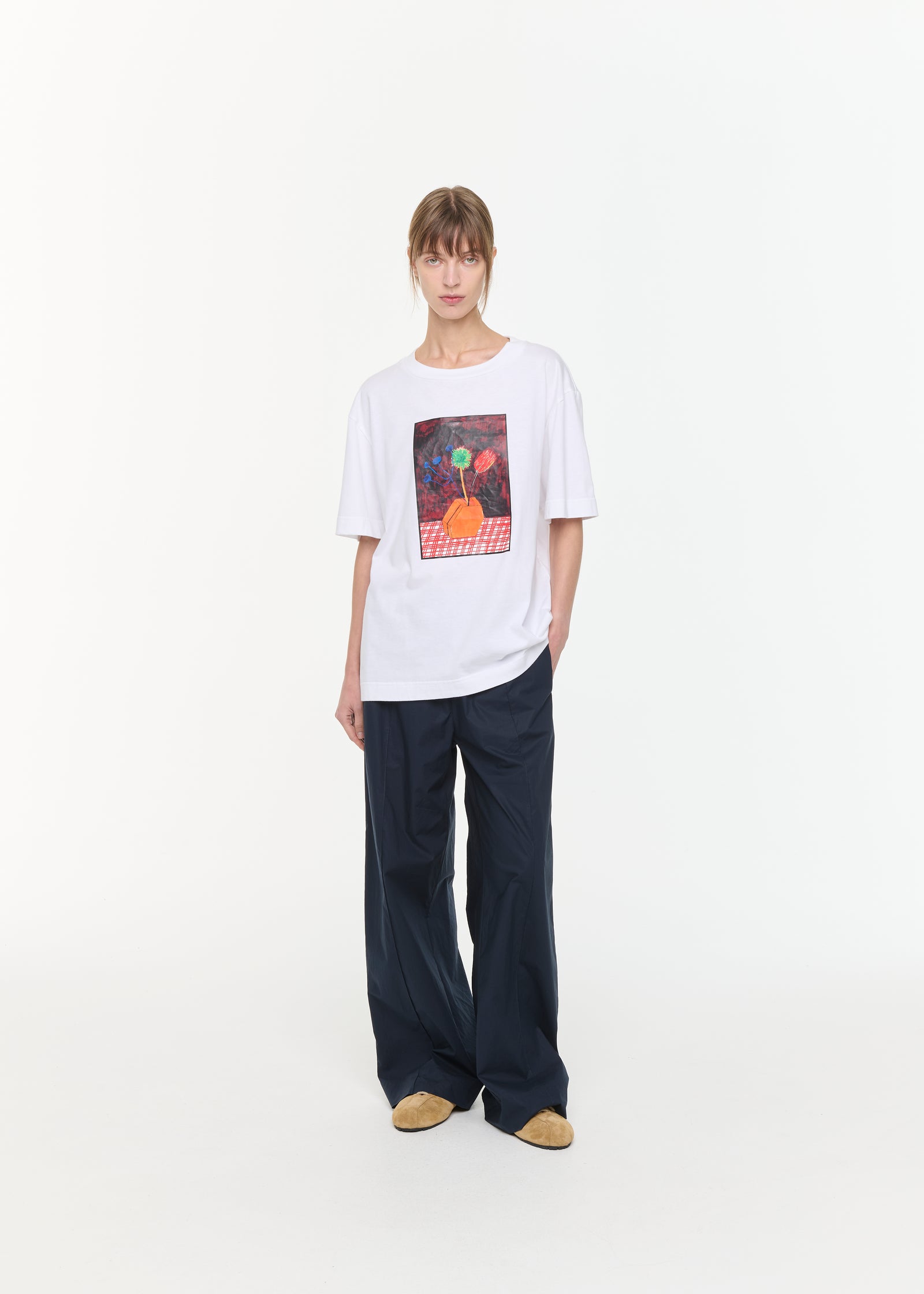花瓶プリントTシャツ