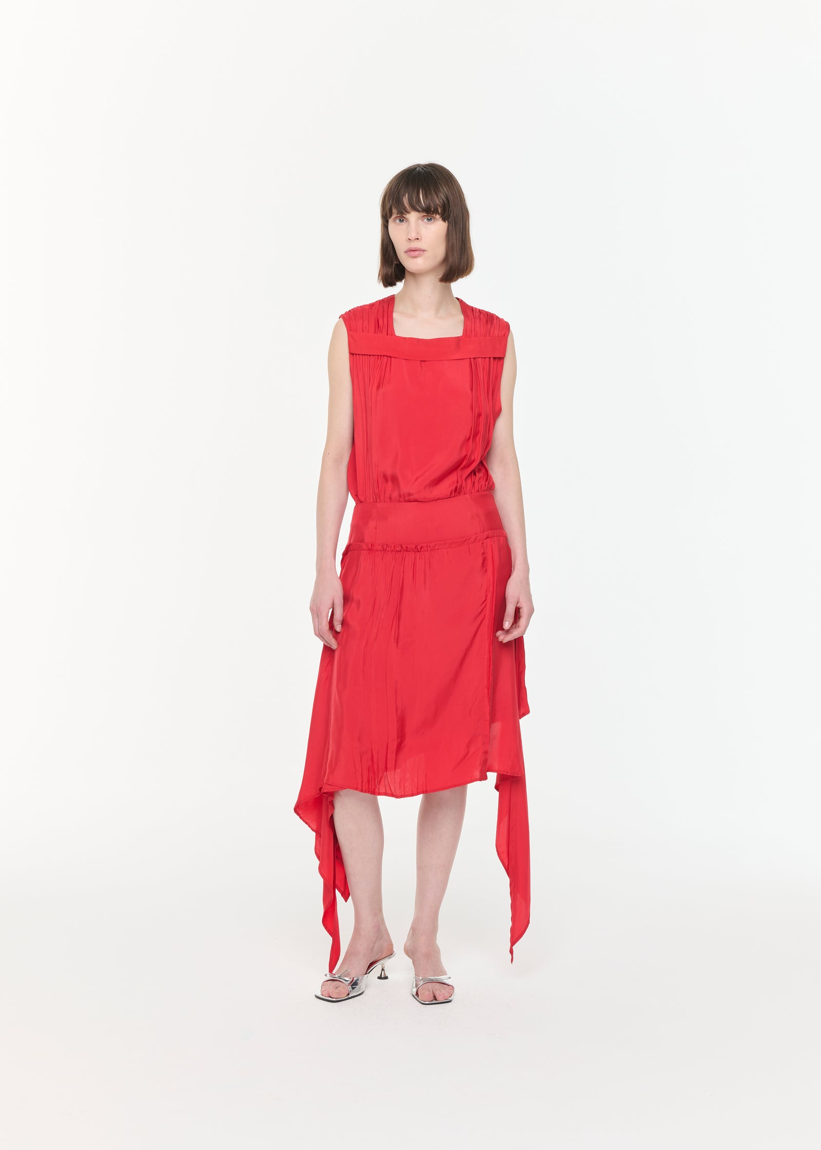 ファイアレッドトップ