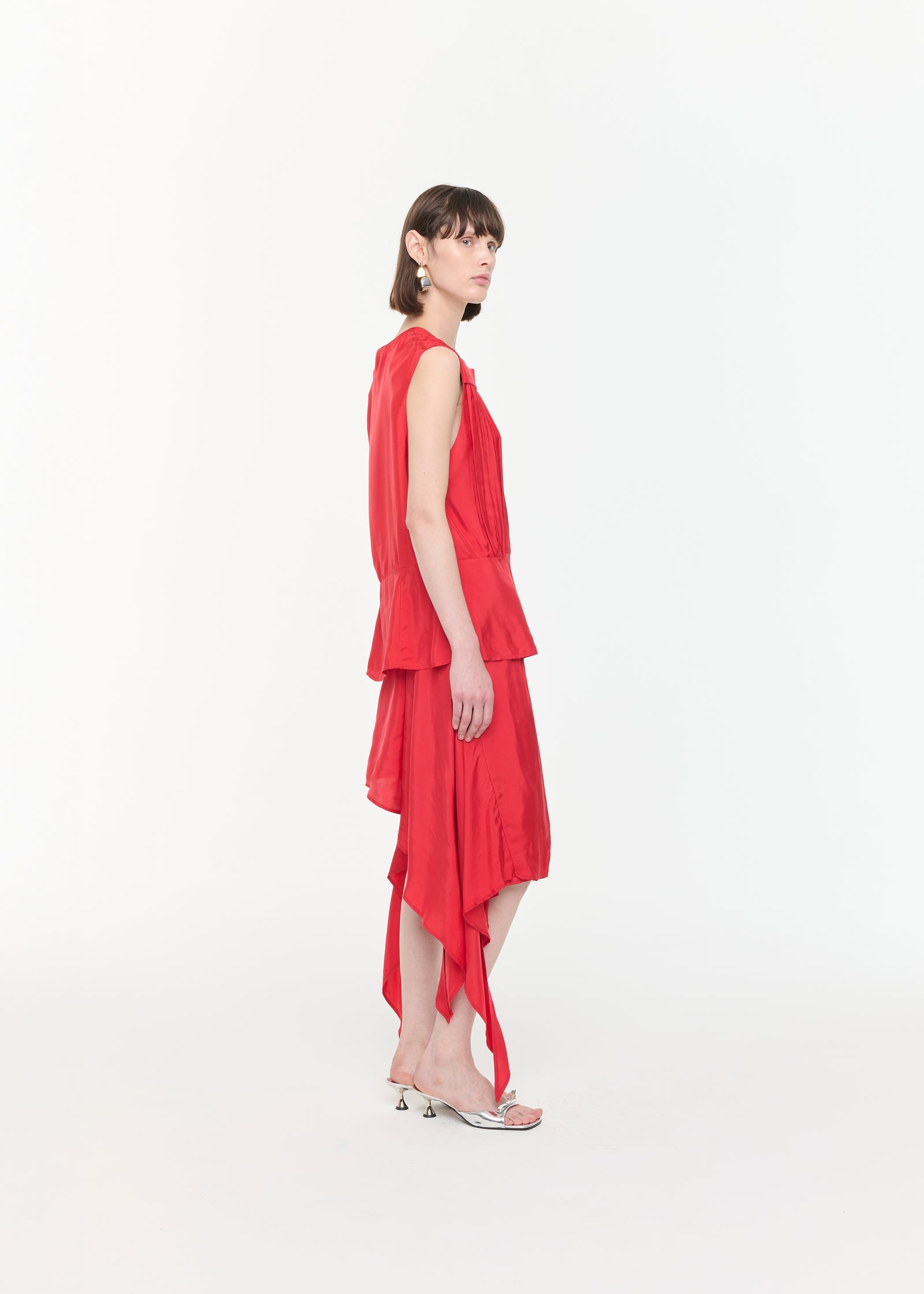 ファイアレッドトップ