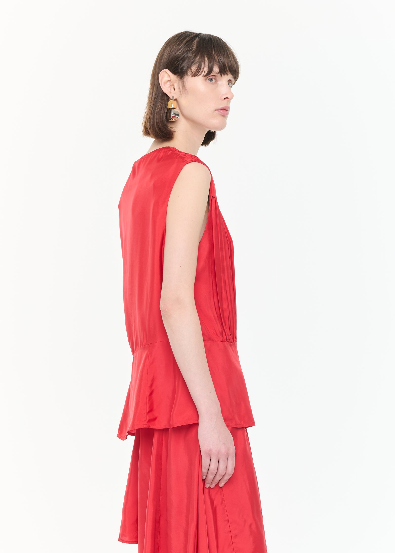 ファイアレッドトップ