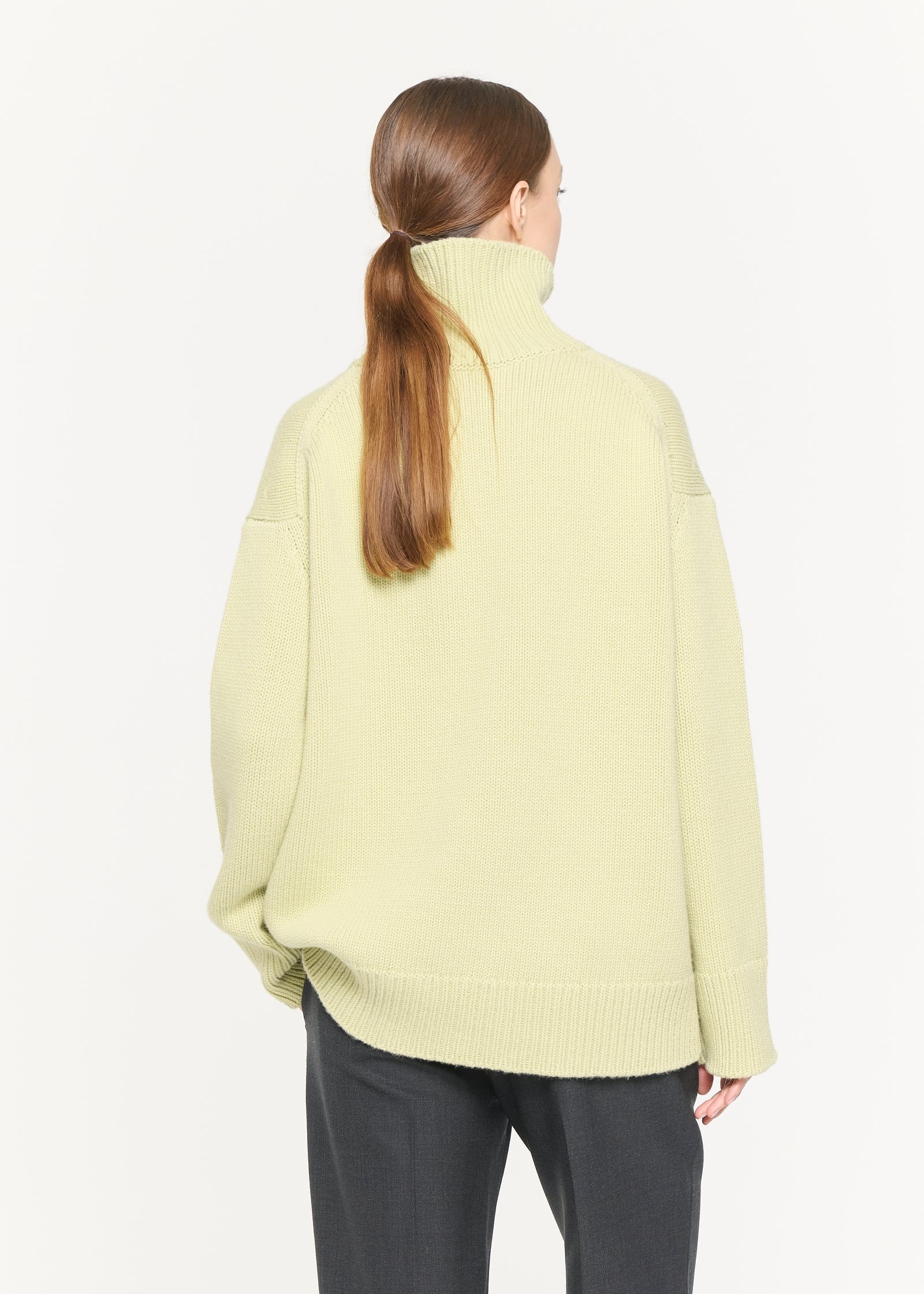 ウールカシミア タートルネックニット