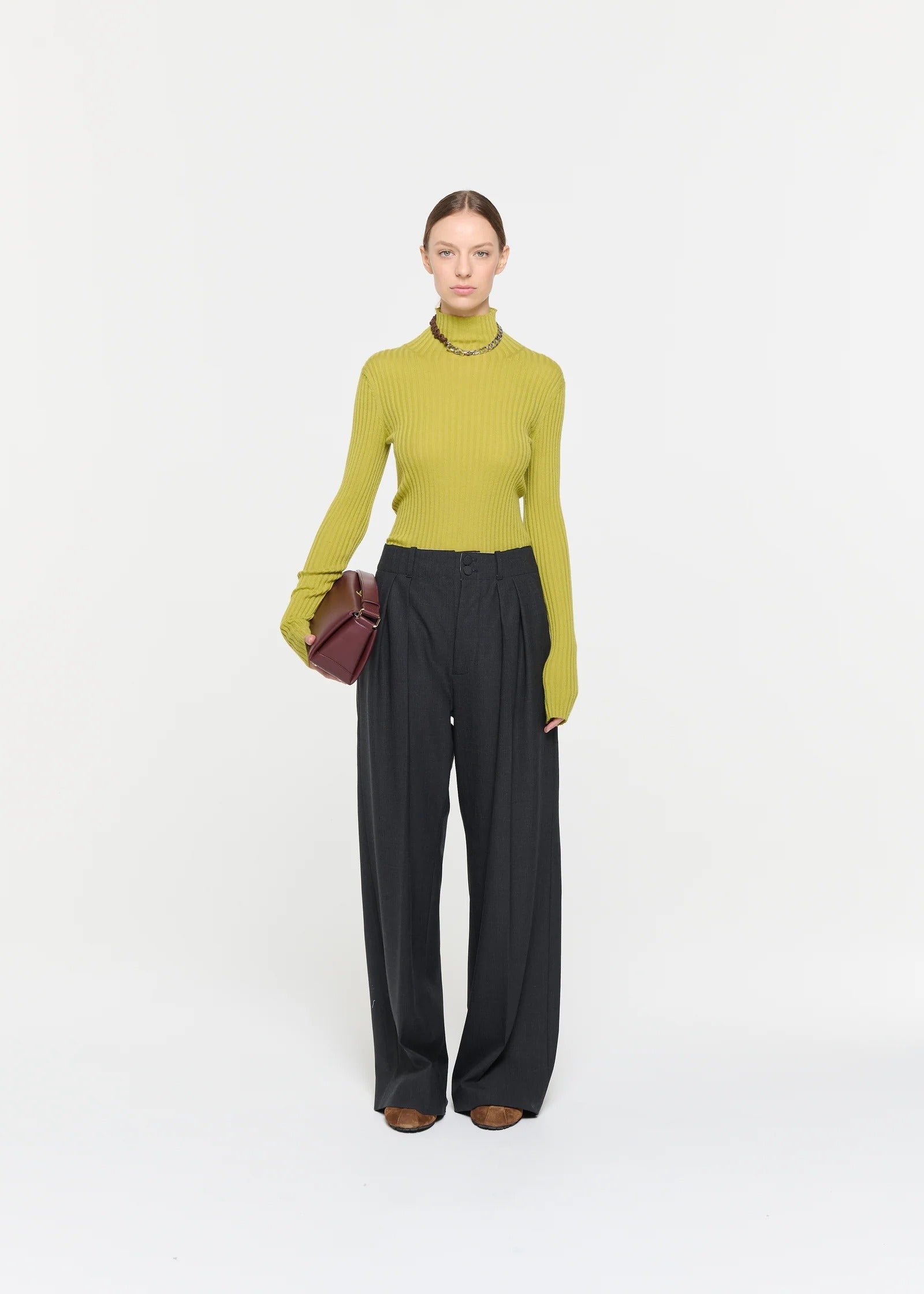 ウールギャバジン タックパンツ