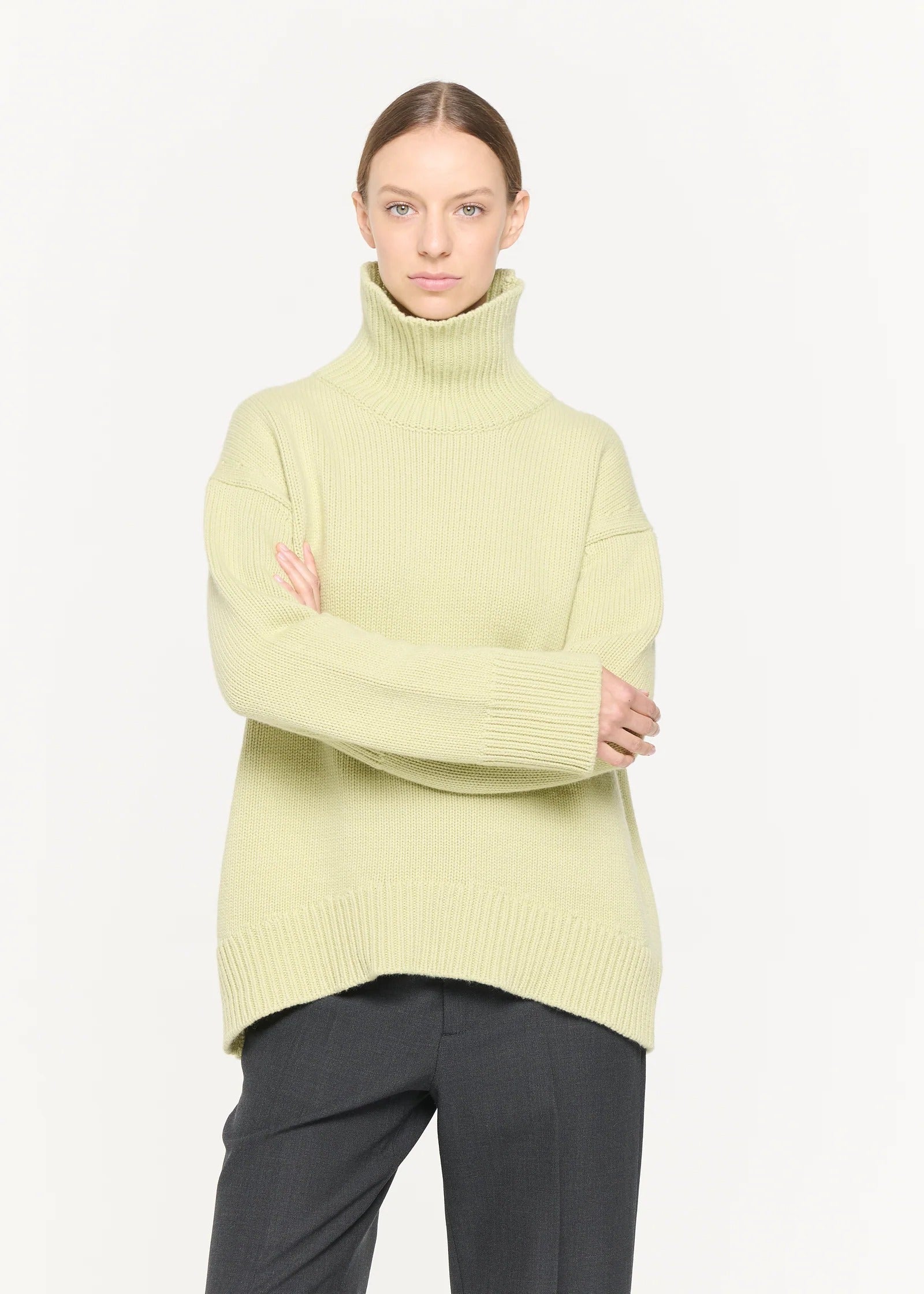 ウールカシミア タートルネックニット